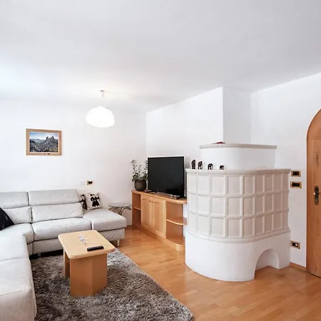 Apartment Mountain Living Idylia Ortisei